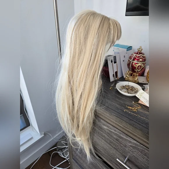Blonde Clip On Hair Buns And Wig - Picture 8 of 9